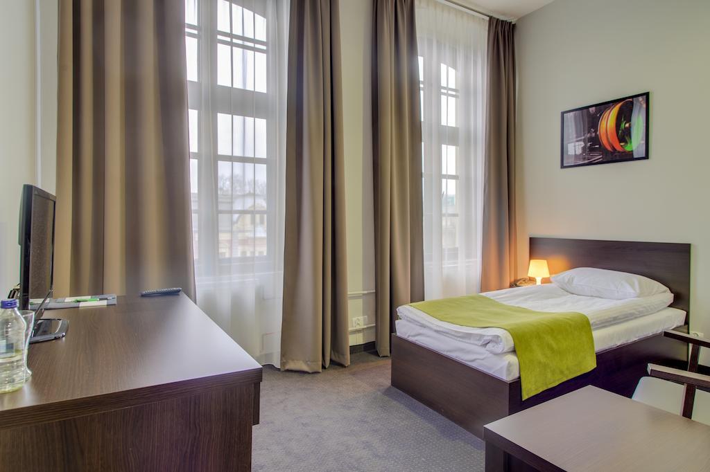 Hotel Grepielnia Бельско-Бяла Номер фото