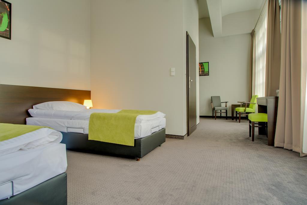 Hotel Grepielnia Бельско-Бяла Номер фото