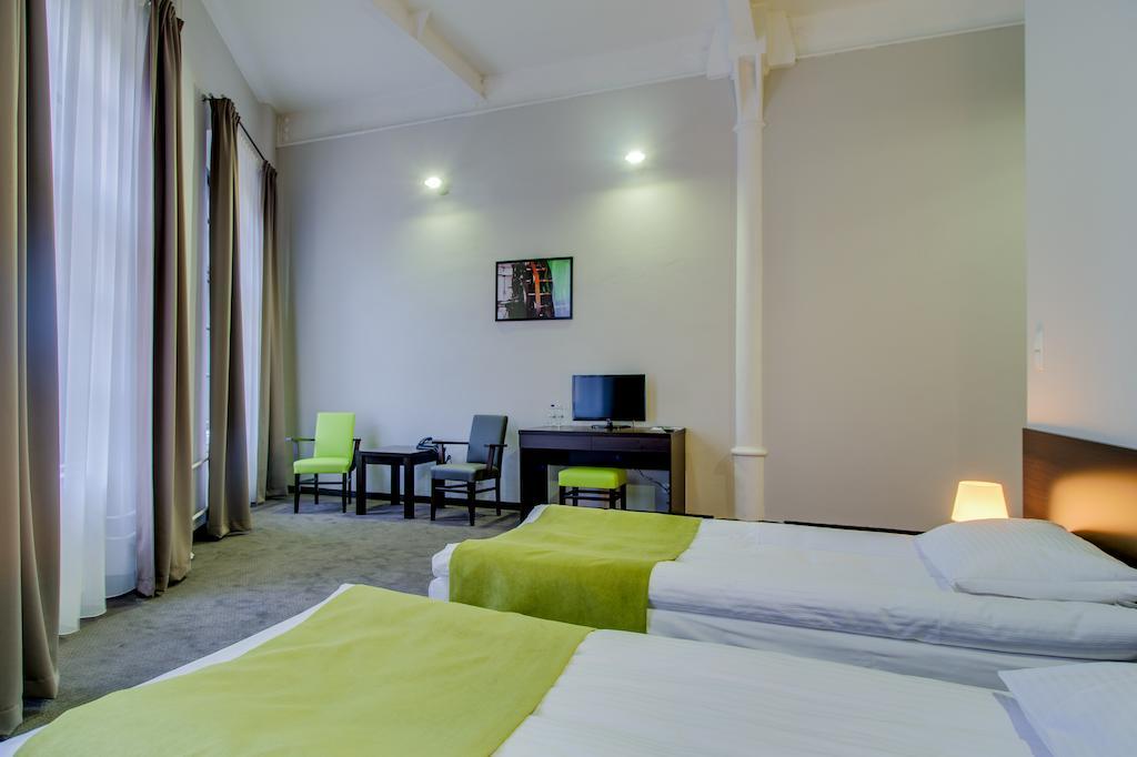Hotel Grepielnia Бельско-Бяла Номер фото