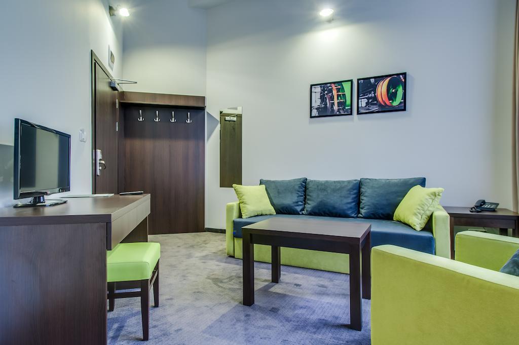 Hotel Grepielnia Бельско-Бяла Номер фото